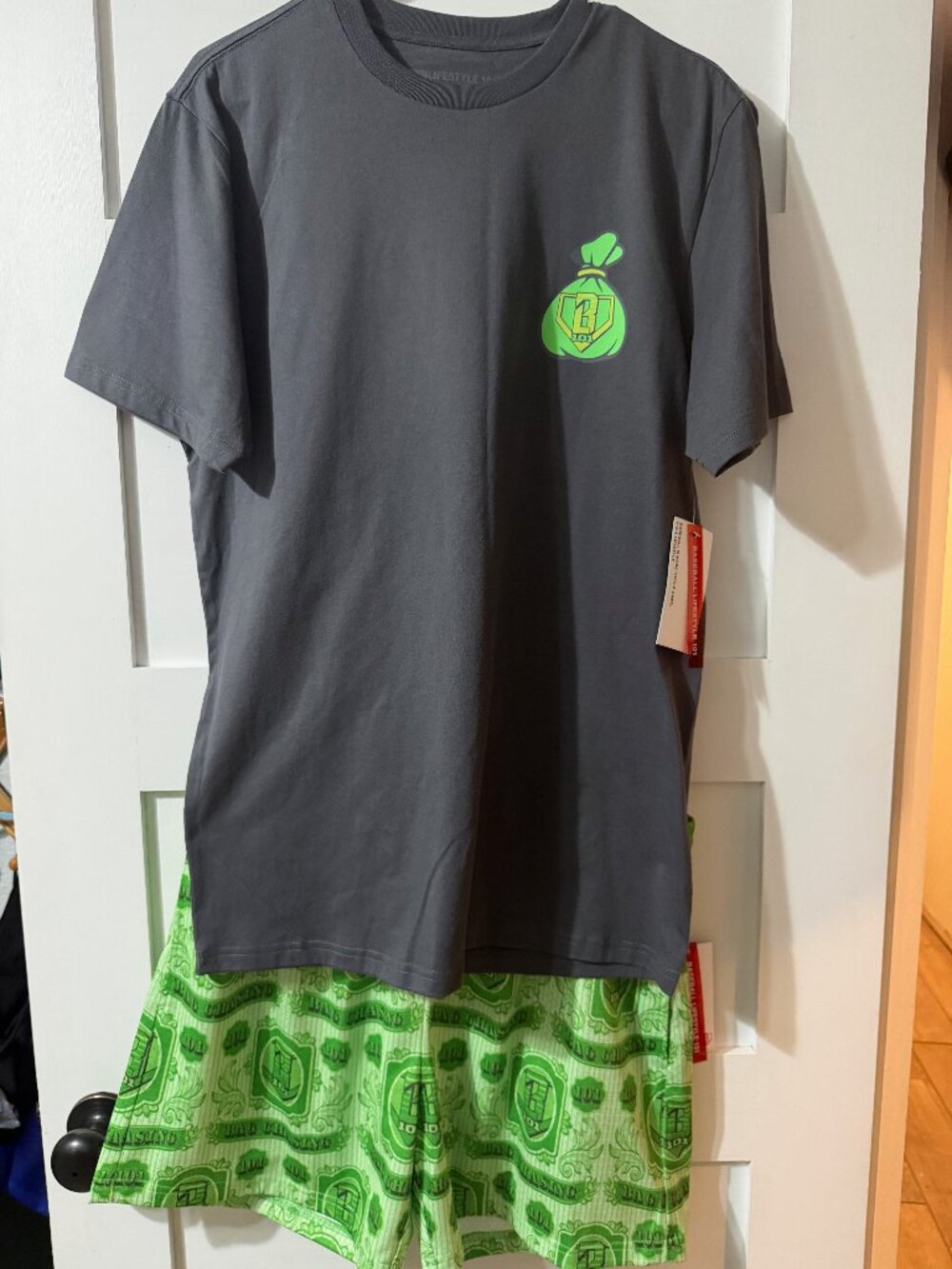 Baseball Lifestyle 101 Bag Chaser Money Tee and Shorts Set